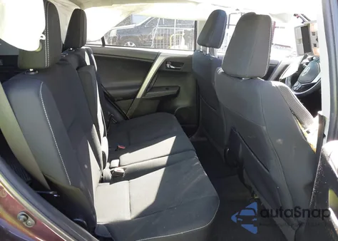 2016 Toyota Rav4 Xle z USA, uszkodzony, nr VIN 2T3WFREV7GW280698